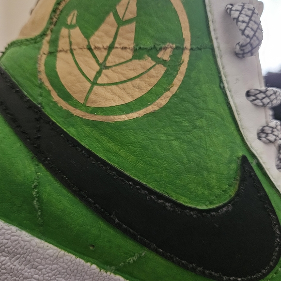 Hand painted Used Nike Blazer shoes size 7.5 Womens Green power ranger custom - Picture 5 of 8